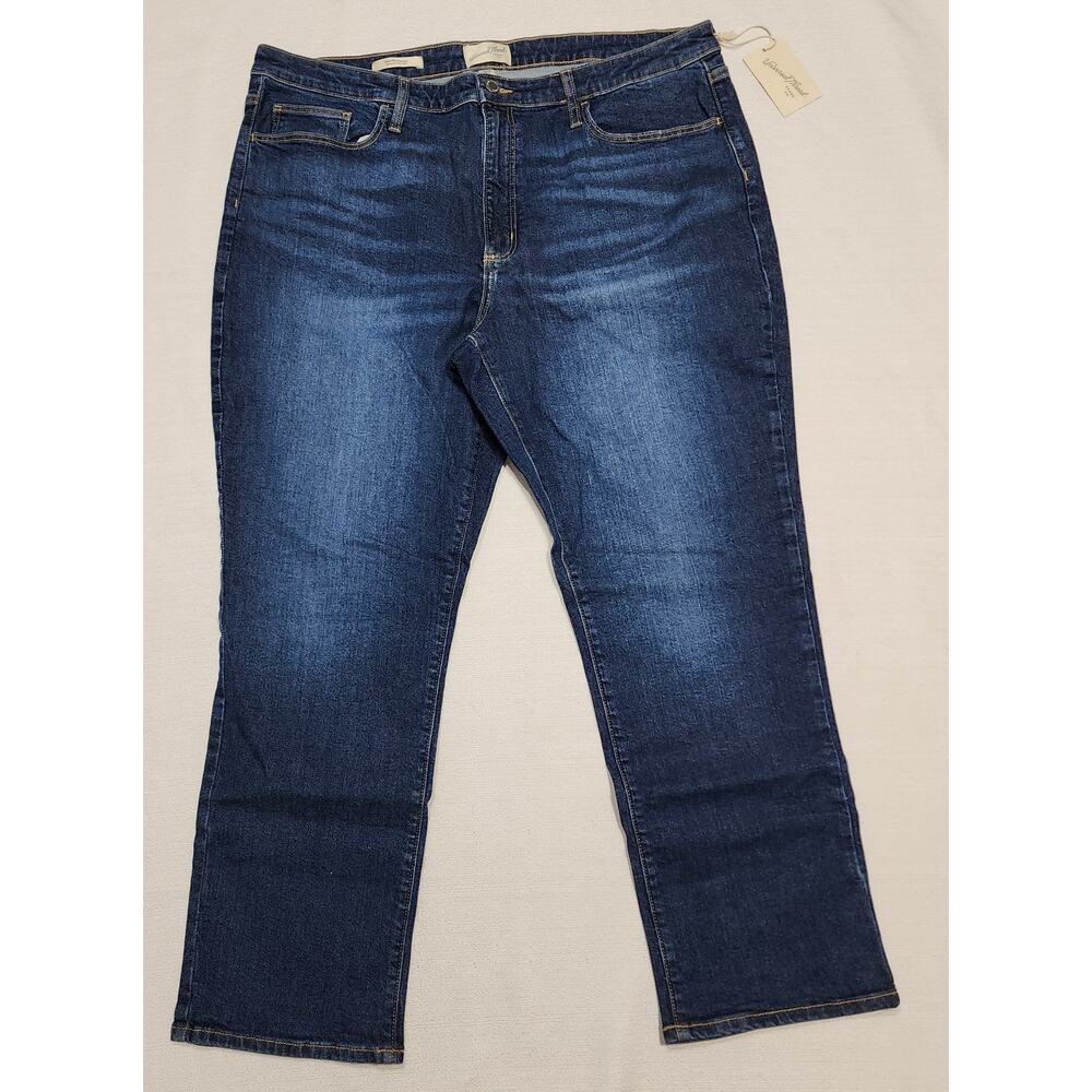 Universal thread high rise straight Jeans L'39'' x W40'' NWT